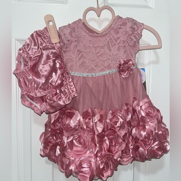 NEW Baby girl dress, size 6-9 mths, 2 piece set, pink - Picture 4 of 6
